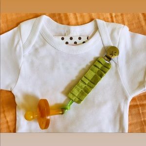 Green Ruffled Baby Shortie Pacifier Binky Clip